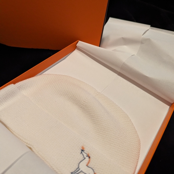 HERMES Baby Cabriole hat - Picture 4 of 7